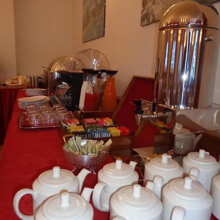 Garni Suisse Hotel 2*